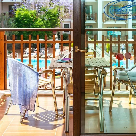 Club Dem & 4* Konaklı